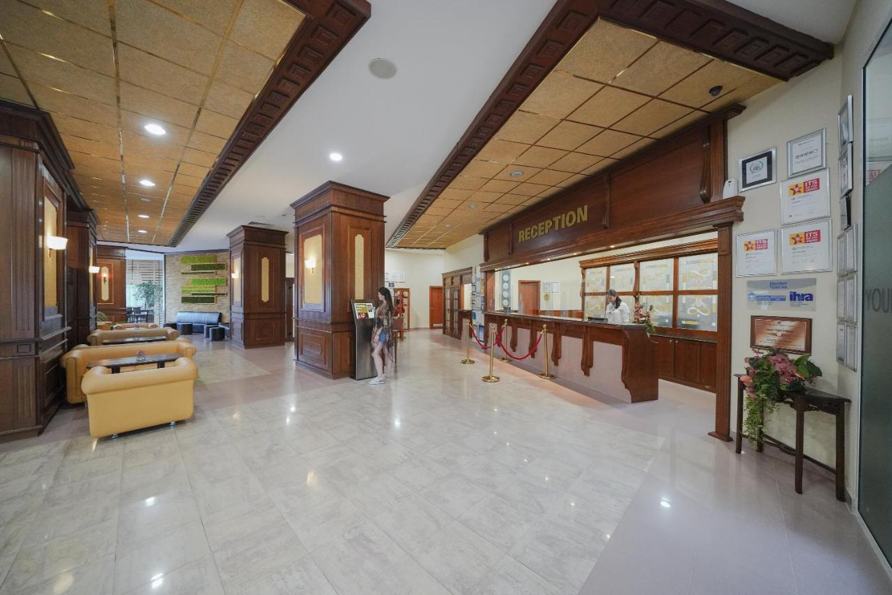 Grifid Arabella Hotel - Ultra All inclusive&Aquapark Golden Sands Esterno foto